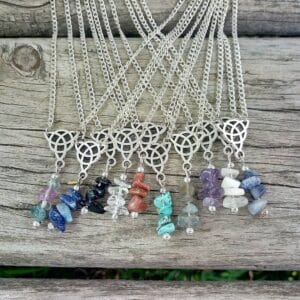 Triquetra stone chip pendant - Image 2