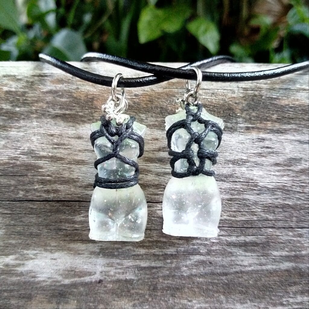 Mini Goddess Necklace
