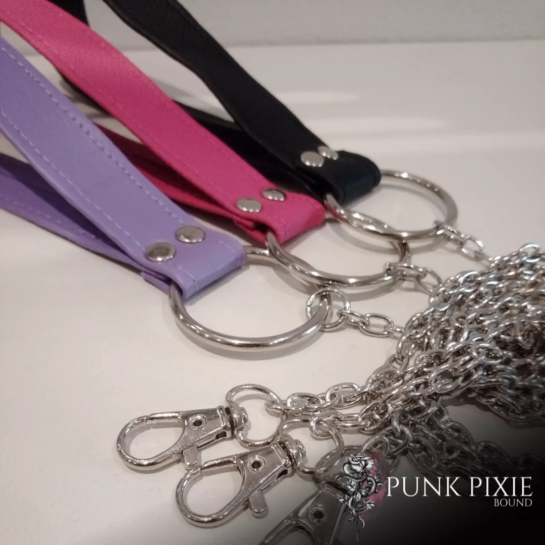 Moirai soft-play leash - Image 2